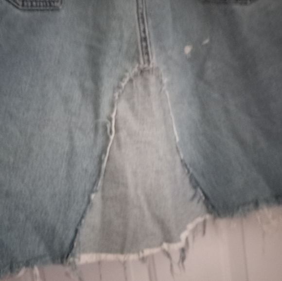 CUSTOM Levis Light Blue Denim Raw Hem Mini Skirt Womens sz 34 - Picture 5 of 8